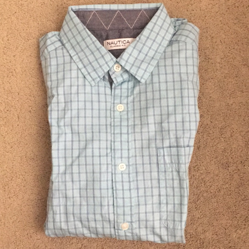 Classic Fit - Nautica.